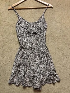 NWT Hollister Spaghetti Strap Romper Jumpsuit Cheetah Leopard Animal Print Small - Picture 1 of 6