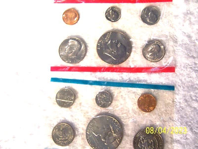 1977 U.S. MINT SET UNCIRCULATED ORIGINAL GOV. PACKAGING - Image 1 of 3