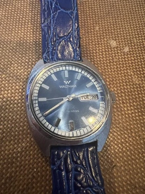 Super Clean Men’s Waltham Vintage Automatic Watch. Running Great - Image 1 of 4