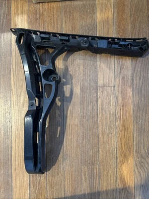 2019-2022 MERCEDES-BENZ A220 REAR LEFT SIDE BUMPER SUPPORT BRACKET A1778850900 - Image 1 of 4