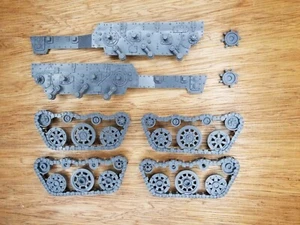 Punte tracce serbatoio Warhammer 40k Ork Battlewagon - Foto 1 di 1