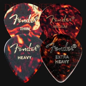 6 x Selecciones de guitarra Fender 551 Celuloide Shell púas delgadas, medianas o pesadas - Imagen 1 de 1