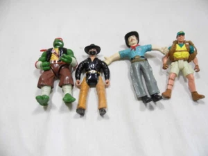 Lote de figuras de acción. 1994, Tortuga Ninja 1997 4 figuras. 2 vaqueros 1 tipo de senderismo - Imagen 1 de 4