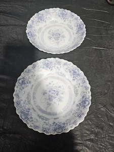 2 Arcopal France Honorine blaue Blumen Glasschalen Salat oder Suppe - Bild 1 von 3