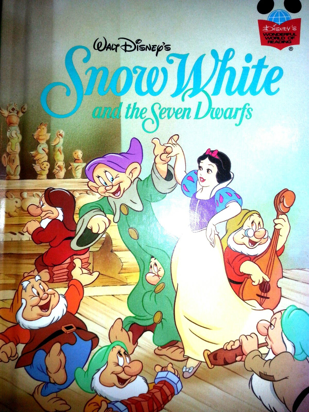 古洋書本 ディズニー 白雪姫と七人の小人たち Snow White And The Seven Dwarfs Www Kindercastlenursery Com