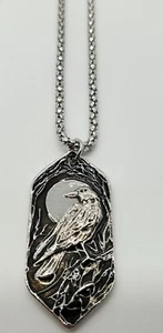 Black Raven Crow Moon Charm Pendent Necklace Silver Tone Gothic Halloween New - Picture 1 of 5