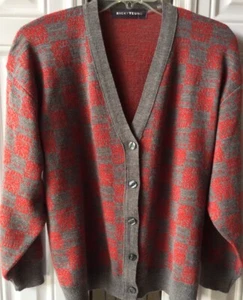 Grey with red design, trim and cuff V neck cardigan - Free shipping. - Picture 1 of 8