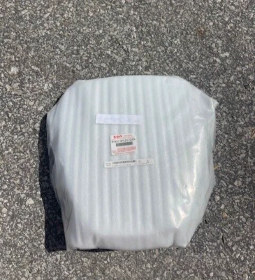 61431-87L21-QTN SUZUKI TILT UP HANDLE - Image 1 of 4