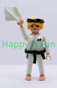 Playmobil ® Femme judoka / karatera - Imagen 1 de 2