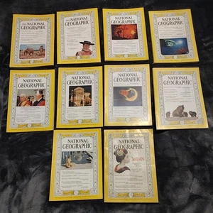 Vintage 1960 National Geographic Magazine Lot Complete Year Missing 2 Issues Map - Picture 1 of 24