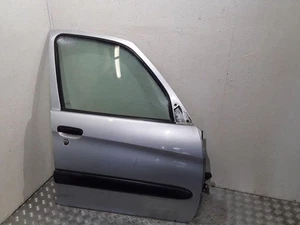 Puerta delantera derecha Citroën XSARA PICASSO N68 1.6 gasolina 70kw 2001 31886249 - Imagen 1 de 3