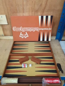Juego de mesa de backgammon vintage juego de competencia M. Petrushkin Ltd. Completo BG11  - Imagen 1 de 16