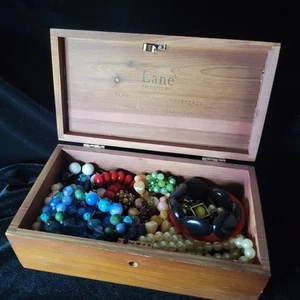 Vintage 50s/60s Jewelry Mystery Jar/Chest In Vintage Lane Mini Cedar Chest (B) - Picture 1 of 7