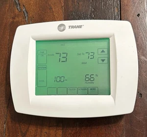 TRANE TCONT803AS32DAA TH8321U1030 TOUCHSCREEN PROGRAMMABLE THERMOSTAT TESTED - Picture 1 of 6