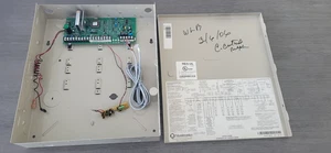 🌟 Monitronics Vista 15PMT Fire & Burglar Control Unit With Enclosure S1632 - Picture 1 of 11