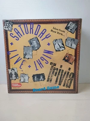 Juego de mesa vintage 1993 SNL Saturday Night Live Trivia #85-201/nuevo sellado  Foto 1 de 3