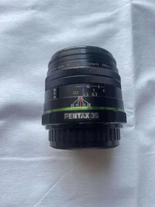 Pentax 35mm F2.8 SMC Macro Limited lens - Picture 1 of 10