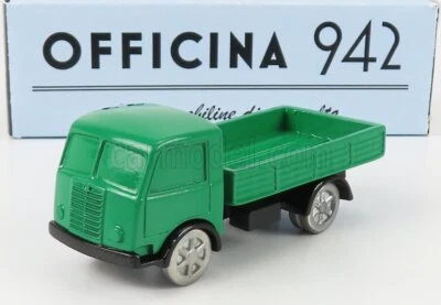 MODELLINO CAMION STATICO OFFICINA 942 FIAT 640N TRUCK 1949 VERDE 1/76 - Immagine 1 di 4