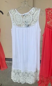 WOMEN SLEEVELESS TUNIC TOP round LACE NECK white M Size SUMMER SALE - Picture 1 of 3