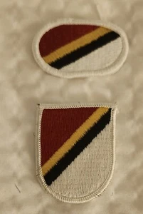 PARCHE DEL EJÉRCITO, BOINA FLASH y ÓVALO AEROTRANSPORTADO, 1ER ESCUADRÓN, 158O REGIMIENTO DE CABALLERÍA - Imagen 1 de 1