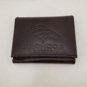Cartera de cuero genuino de los Denver Broncos con logotipo billetera triple NFL - Imagen 1 de 3