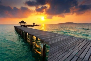 Fototapete - SONNENUNTERGANG HOLZBRÜCKE - (5180) - VLIES - Tapete - Ozean Himmel Sonne XXL - Bild 1 von 1