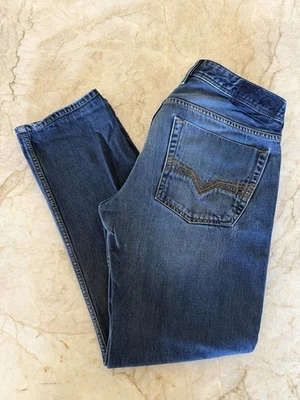 Jeans Diesel Zatiny Masculino Tamanho 33x30.5 Lavagem 008J4 Bootcut Azul Denim, Excelente Estado Usado - Imagem 1 de 4