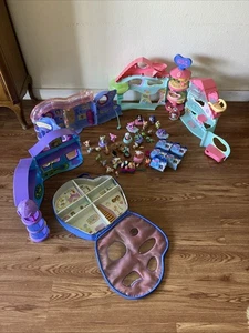 Littlest Pet Shop Häuser und Zubehör Konvolut mit, Überraschungsboxen - Bild 1 von 22