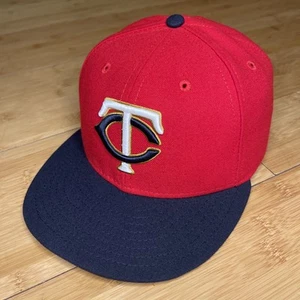 New Era 59FIFTY USA-Made Minnesota Twins Red Navy Fitted 7 1/8 Hat Cap EUC VG - Picture 1 of 17