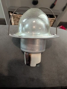 GE Oven Light Lamp Bulb Complete Assembly WB8K5029 WB2X7693 - Picture 1 of 3