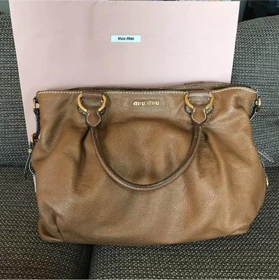 Bolso de Hombro de Cuero Miu Miu Auténtico Marrón Mujer Italia 119873 Foto 1 de 3
