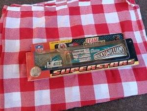 Camión Fleer Collectibles Ricky Williams Miami Dolphins fundido a presión 1/80 Peterbilt - Imagen 1 de 4