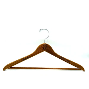 Percha de madera Doral Inn New York vintage de 18" de ancho núcleo de cabaña desaparecido - Imagen 1 de 4