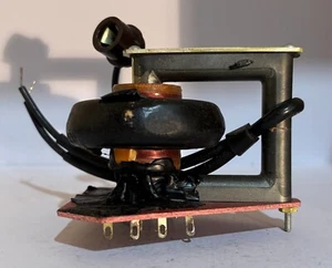 Elcom Flyback Transformer FT261 New-Old-Stock For Vintage Admiral Monochrome TV - Picture 1 of 5