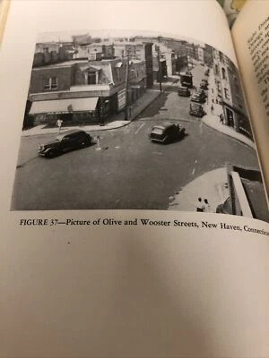 Traffic Performance At Urban Street Intersections Bruce Greenshields 1947 No 1 - Image 1 of 4