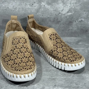 Ilse Jacobsen Shandy Beige Perforated Slip On Flats Women's Size 8.5 - 9 - Picture 1 of 14