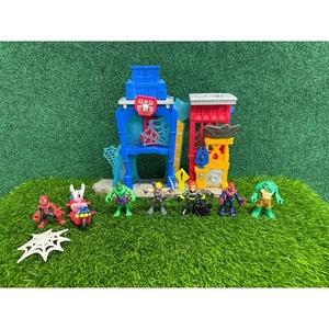 Marvel 2016 Spiderman Web Quarters Play Set w/ Figures - Picture 1 of 6