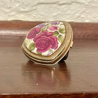 Vintage Lipstick Holder Mirror Ring - image 1 of 4