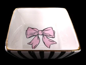 Santa Barbara Design Studio Hayley Mayne Ring Schmuck Tablett rosa Schleife 3 Zoll - Bild 1 von 14