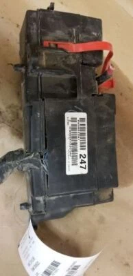 CIRRUS    1995 Fuse Box Engine 1705972 - Image 1 of 4