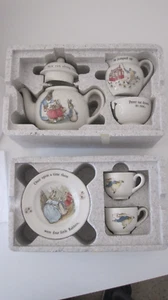Vintage Wedgwood Peter Rabbit Children’s 10 Piece Tea Set - Picture 1 of 20