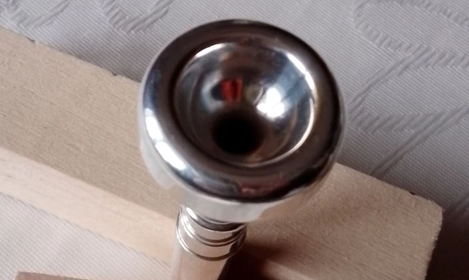 bocchino per tromba Vincent Bach  corp.7C - Immagine 1 di 4