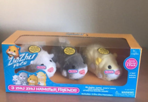 Zhu Zhu Pets Special Collector 3 Pack (Mr. Squiggles, Chunk, Num Nums,Pipsqueak)