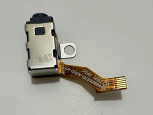 Genuine HP EliteBook X360 1040 G9 Laptop Audio JACK W/ FPC 46B0166701-Audio-A01 - Picture 1 of 3
