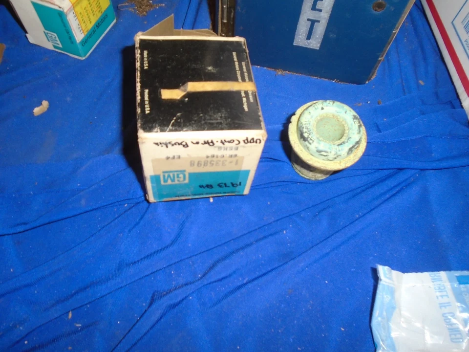 1970-1975 Chevrolet Chevelle Camaro Nova NOS control arm bushing 335898 - Image 1 of 1