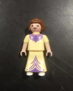 PLAYMOBIL NIÑA PRINCESA AMARILLA - 30/5/20 - Bild 1 von 1
