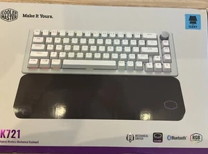 Cooler Master CK721 65% Hybrid Wireless 2.4GHz/Bluetooth Silver/White Mechani... - Picture 1 of 3