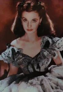 GONE WITH THE WIND POSTCARD VIVIEN LEIGH AS SCARLETT O'HARA 1939 - Picture 1 of 5