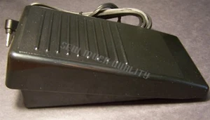 FOOT CONTROL PEDAL # XC6651121 Alt# XD0496121 XD0496221 + - Picture 1 of 4