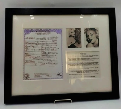 Certificado de nacimiento facsímil impresión enmarcada iconos de cine Marilyn Monroe 55 cm x 45 cm Foto 1 de 4